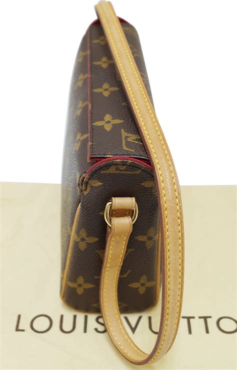 louis vuitton recital handbag.